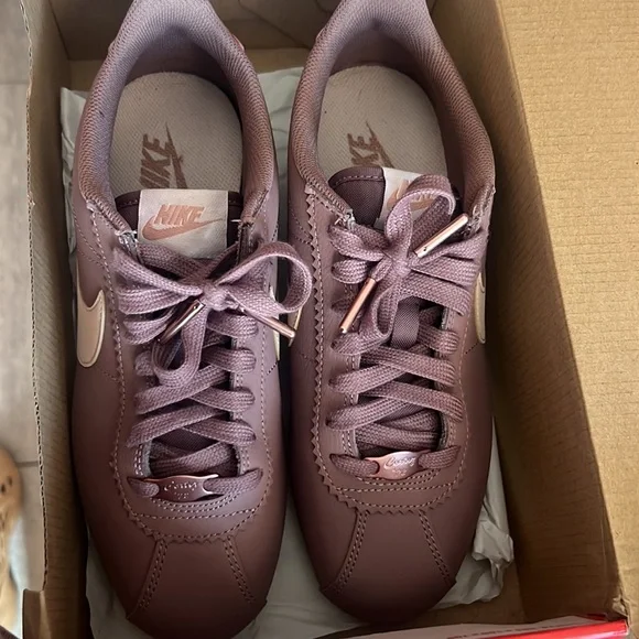 Womens Classic Cortez Leather “Smokey Mauve” Size 7 - Picture 4 of 4